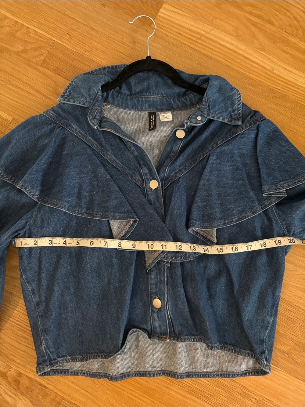 H&M Ruffle Shirt - Picture 3 of 3